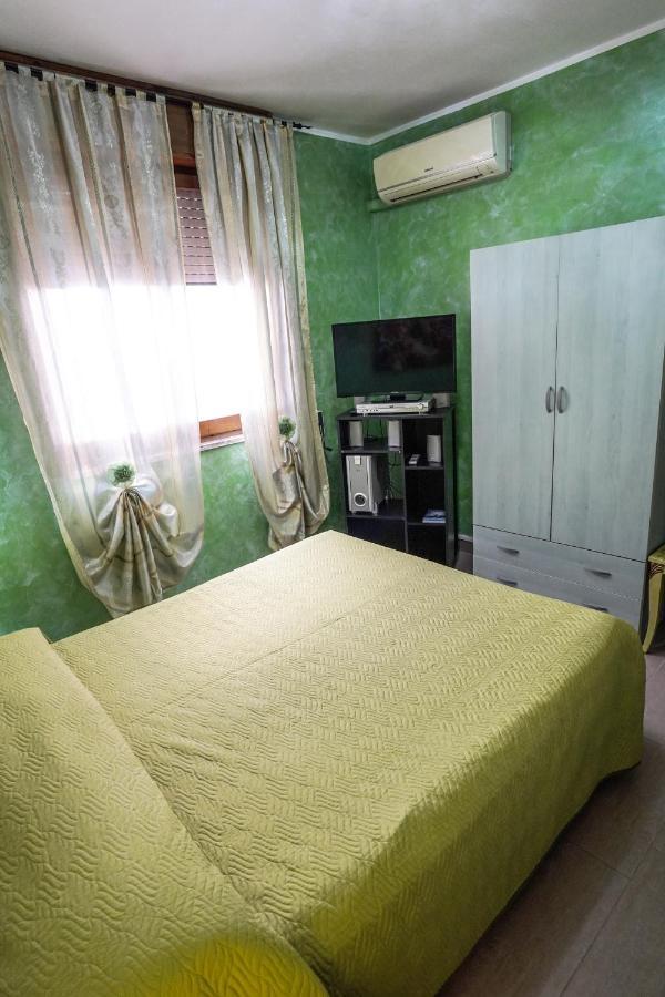 شقة A Casa Di Lele بورتو سيساريو المظهر الخارجي الصورة
